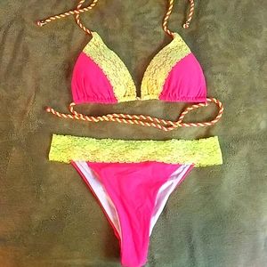 Relleciga lace scrunch butt bikini